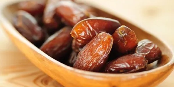 تصویر 3 از قیمت خرید خرمای کلوته کهنوج + فروش ویژه