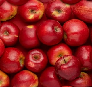 تصویر 4 از قیمت خرید سیب قرمز ترش + فروش ویژه