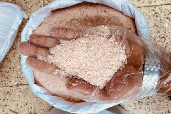 تصویر 4 از قیمت نمک صورتی ایرانی + خرید باور نکردنی