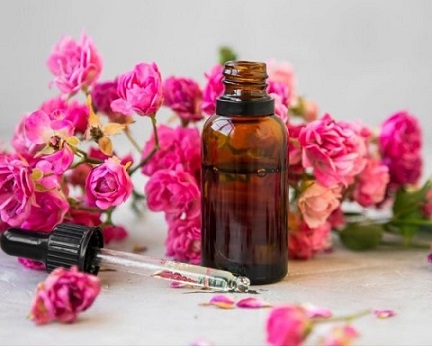 تصویر 4 از راهنمای خرید اسانس گل محمدی + قیمت عالی