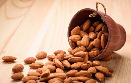 تصویر 1 از خرید بادام درختی کاغذی + بهترین قیمت