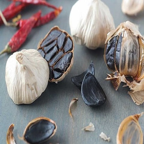 سیر سیاه اکسیر نرم و مغذی برای مصرف روزانه