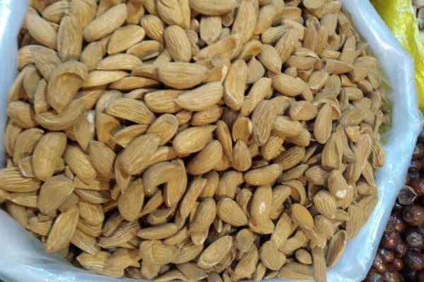 تصویر 3 از بهترین مغز بادام مامایی + قیمت خرید عالی