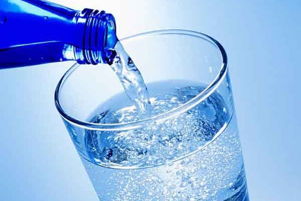 تصویر 5 از قیمت آب معدنی گازدار کولاک با کیفیت ارزان + خرید عمده