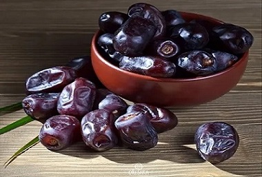 تصویر 3 از قیمت خرید خرما مضافتی مروارید سیاه + فروش ویژه