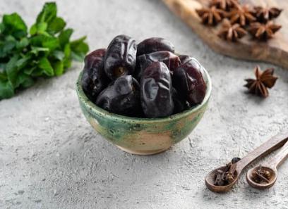 تصویر 2 از قیمت خرید خرمای مجول هرمزگان + فروش ویژه