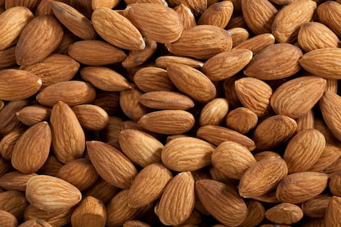 تصویر 1 از قیمت مغز بادام شاهرودی + خرید باور نکردنی
