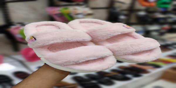 تصویر 2 از خرید و فروش دمپایی روفرشی زنانه با شرایط فوق العاده