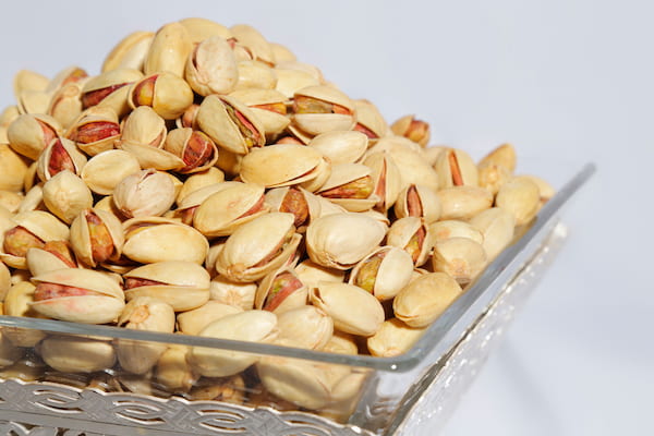 تصویر 3 از پسته اکبری سفید طعم عالی و خوشمزه