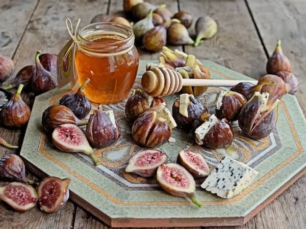 خرید انجیر خشک عسلی مهر ماه  ۴۰۴ + قیمت فروش