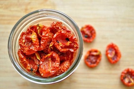 تصویر 5 از قیمت گوجه فرنگی خشک شده + خرید باور نکردنی