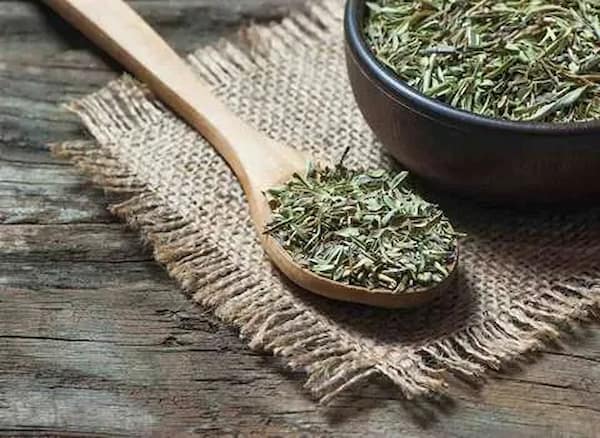 تصویر 1 از قیمت خرید گیاه آویشن خشک شده عمده به صرفه و ارزان