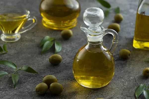 تصویر 4 از قیمت روغن زیتون اصل + خرید باور نکردنی