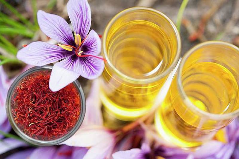 تصویر 2 از قیمت خرید شربت گلاب زعفران عسل + فروش ویژه