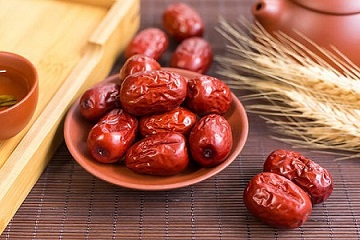 تصویر 1 از خرید عناب درجه یک + قیمت فروش استثنایی