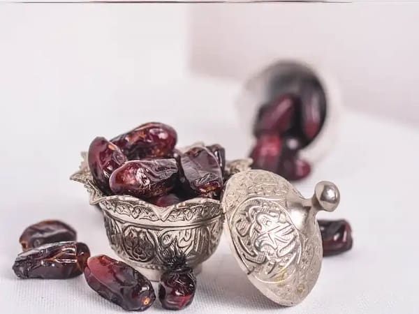 تصویر 5 از قیمت خرید خرما ربی بلوچستان + فروش ویژه