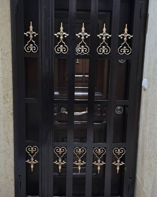 تصویر 1 از قیمت خرید حفاظ استیل درب ورودی عمده به صرفه و ارزان