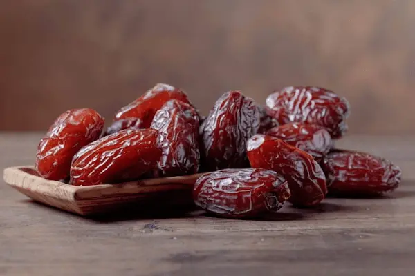 تصویر 4 از قیمت خرما ربی درجه یک + پخش تولیدی عمده کارخانه