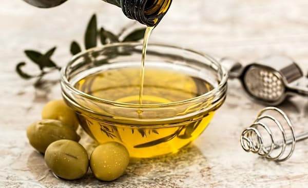 تصویر 5 از قیمت خرید روغن زیتون بکر + فروش ویژه