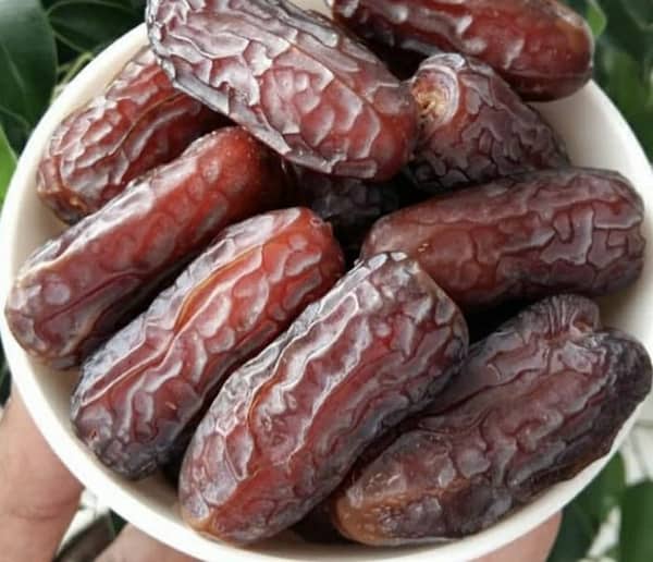 تصویر 4 از خرید خرما پیارم درجه یک + قیمت فروش استثنایی