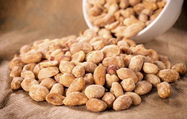تصویر 1 از قیمت بادام زمینی شور + خرید باور نکردنی