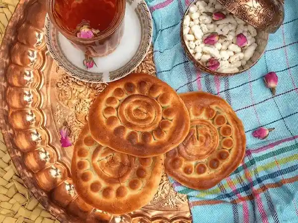 تصویر 3 از خرید کلوچه گردویی سنتی + قیمت عالی باکیفیت