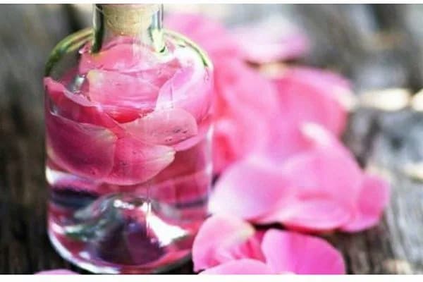 تصویر 5 از فروش گلاب یک لیتری + قیمت خرید به صرفه