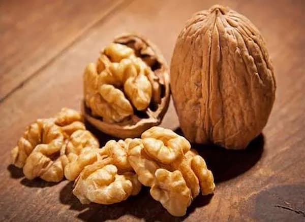 تصویر 3 از قیمت گردوی درسته اعلا + خرید باور نکردنی
