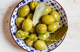 تصویر 1 از خرید زیتون شور شیشه ای + قیمت فروش استثنایی