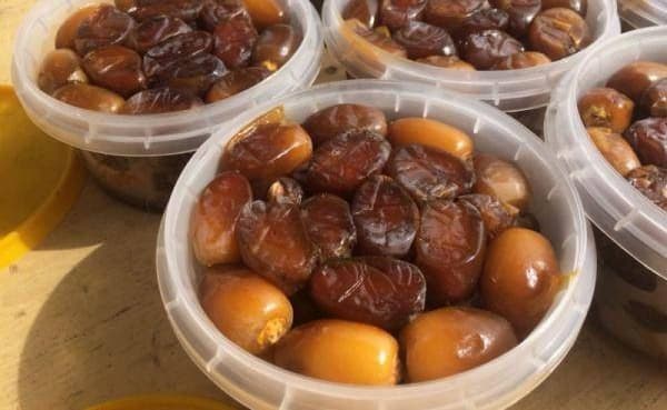 تصویر 5 از قیمت خرما برحی سطلی با کیفیت ارزان + خرید عمده