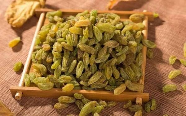 تصویر 4 از قیمت کشمش سبز قلمی ممتاز + خرید باور نکردنی