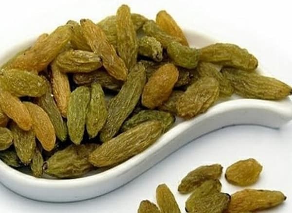 تصویر 5 از قیمت کشمش سبز قلمی ممتاز + خرید باور نکردنی
