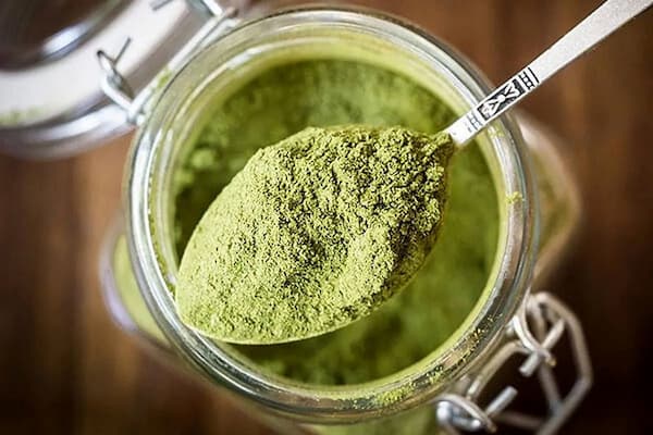 تصویر 1 از خرید پودر حنا سنتی + قیمت فروش استثنایی