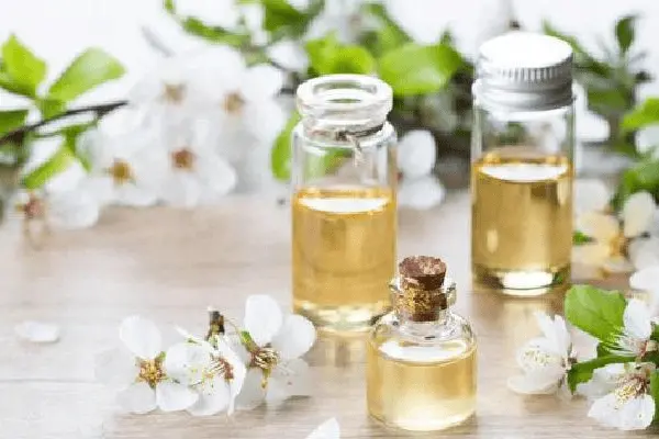 قیمت اسانس طبیعی بهار نارنج + خرید باور نکردنی