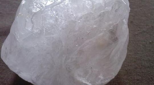 تصویر 1 از خرید سنگ نمک کریستالی شفاف + قیمت عالی باکیفیت