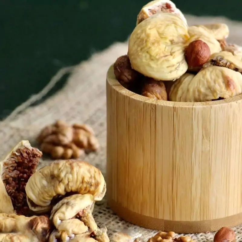 تصویر 2 از خرید انجیر خشک طارم + قیمت فروش استثنایی