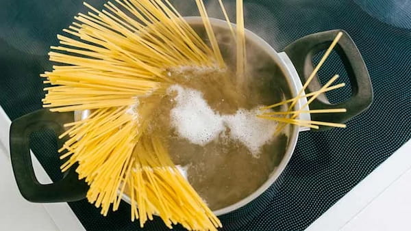 تصویر 2 از قیمت ماکارونی ۷۰۰ گرمی مانا با کیفیت ارزان + خرید عمده