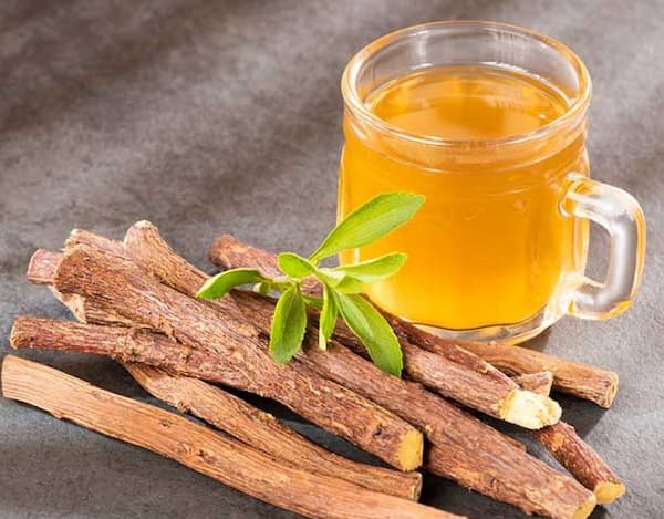 تصویر 2 از قیمت خرید عرق شیرین بیان ممتاز + فروش ویژه