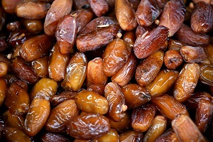 تصویر 2 از خرید و فروش خرما شاهانی نمونه با شرایط فوق العاده