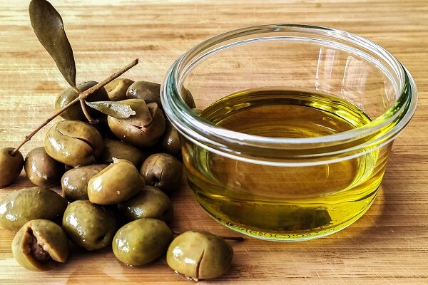 تصویر 5 از قیمت روغن زیتون اصل با کیفیت ارزان + خرید عمده