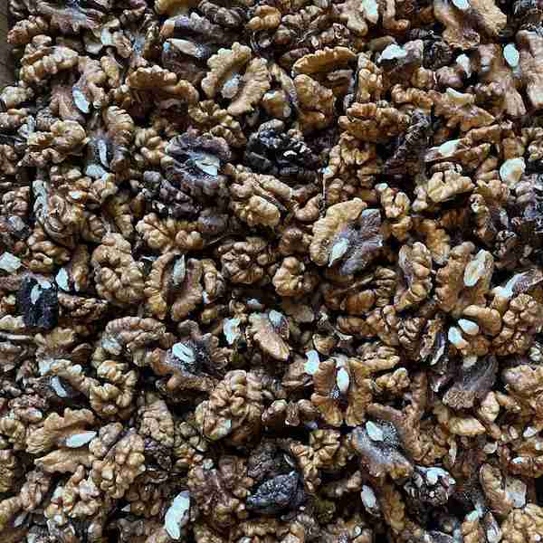 تصویر 5 از راهنمای خرید مغز گردو فسنجانی + قیمت عالی