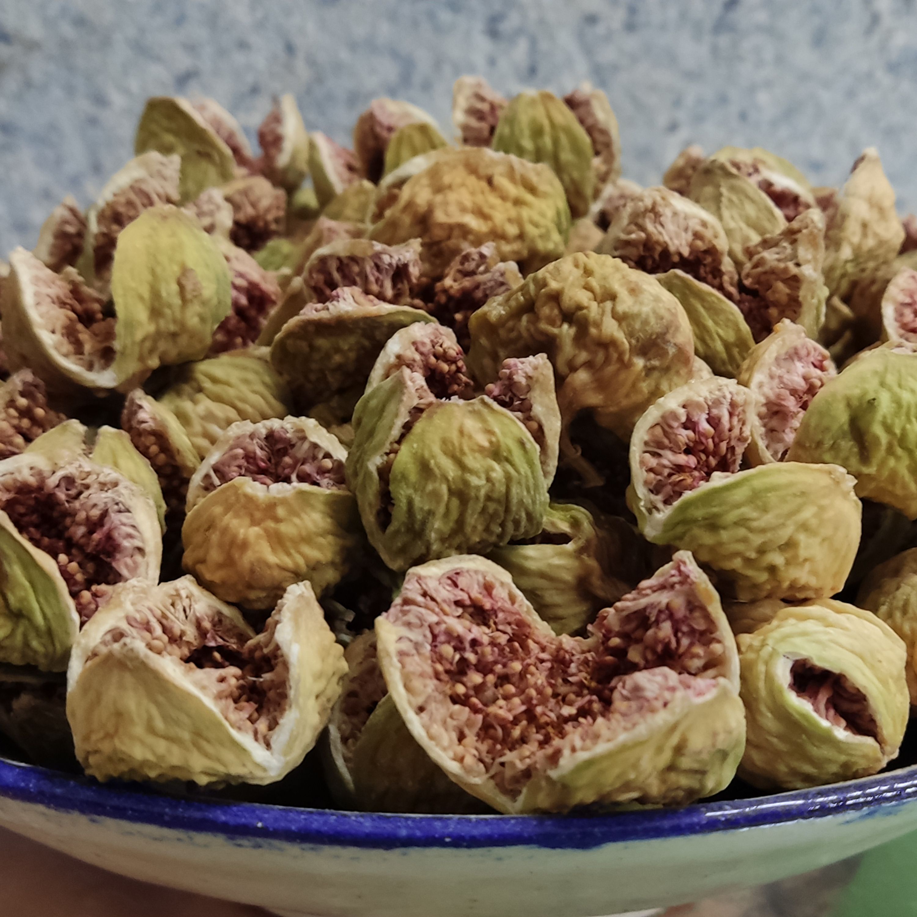 تصویر 5 از خرید انجیر خشک پرک + قیمت فروش استثنایی