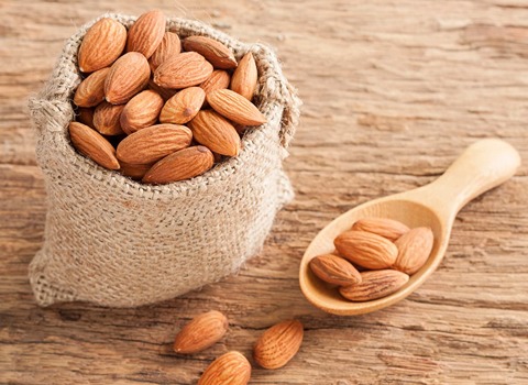 تصویر 5 از خرید و قیمت بادام مامایی درجه یک + فروش عمده