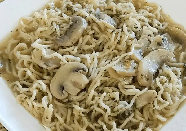 تصویر 1 از کنسرو قارچ خوش طعم