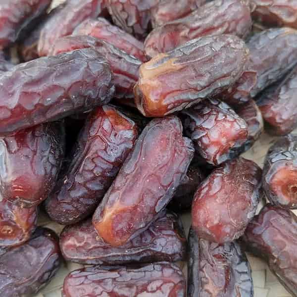 خرما مضافتی اعلا با بافت نرم و طعم شیرین