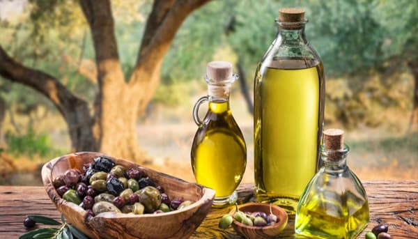 خرید و فروش روغن زیتون صنعتی با شرایط فوق العاده