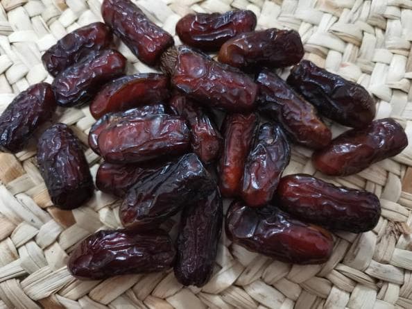 تصویر 2 از فروش خرما پیارم ممتاز + قیمت خرید به صرفه