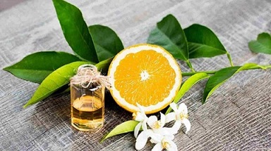 تصویر 5 از قیمت خرید عرق بهار نارنج اصل با فروش عمده
