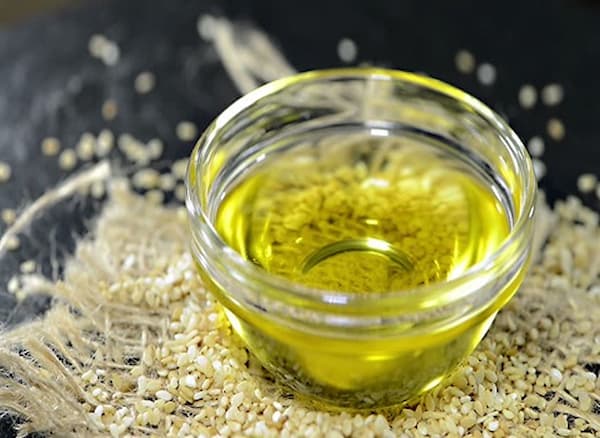 تصویر 3 از قیمت روغن کنجد مالشی + خرید باور نکردنی