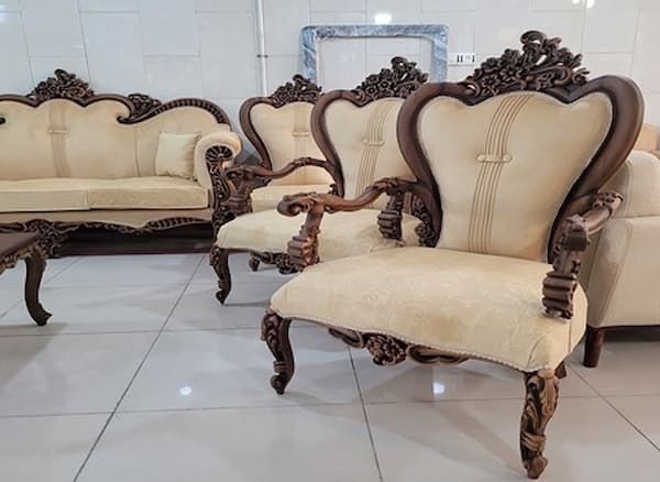 تصویر 2 از قیمت خرید مبل سلطنتی رنگ چوب + فروش ویژه